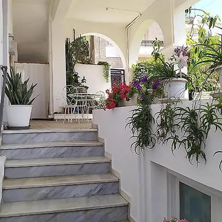 Filitsa Guest house *