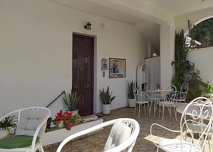 Filitsa Casa de hóspedes 3*